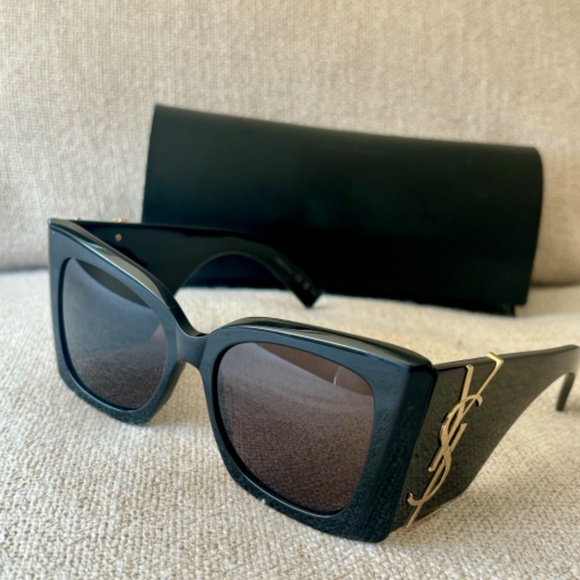 YSL-Saint Laurent Sunglasses- Black - Picture 5 of 16